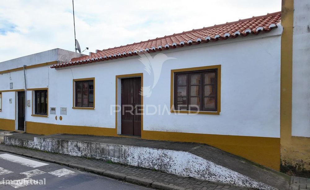 Moradia com 150 m2 em São Teotónio, a 7 Km da praia
