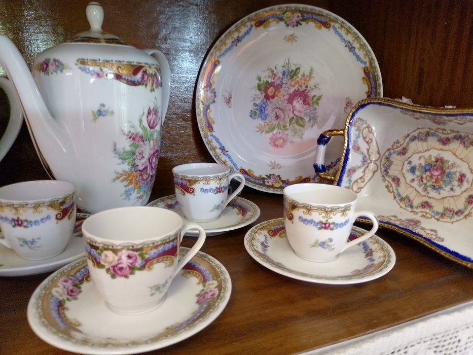 Varias peças Limoges e Vizavi Tudo Novo