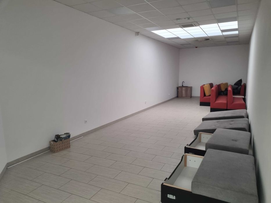 Wynajmę lokal 54,4m2 w Galerii Grębocin przy Polo