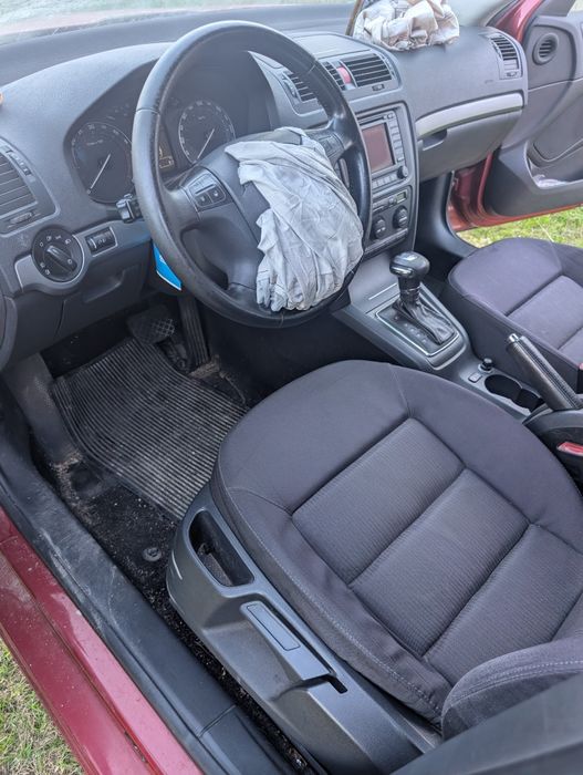 Skoda Octavia 1.9tdi DSG Batida