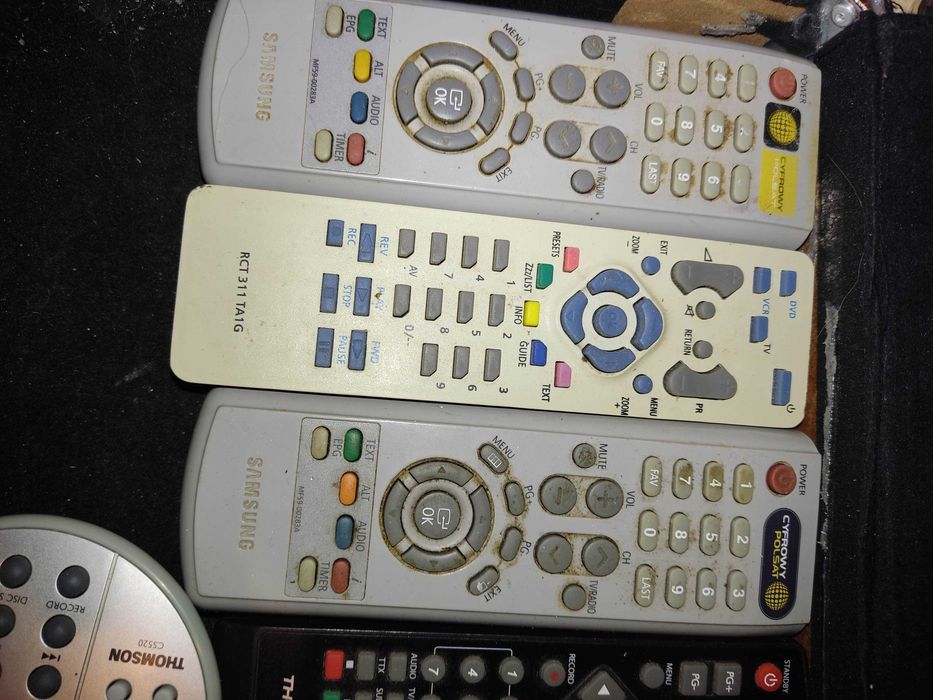 piloty do telewizora  dekodera wieży