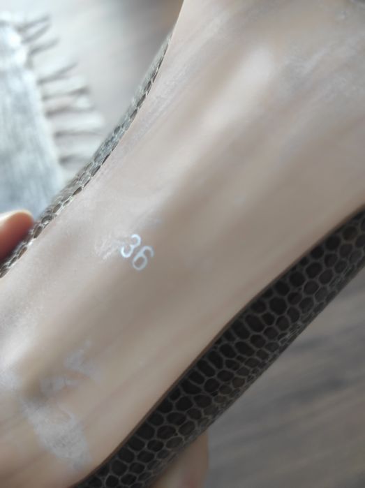 Sapatos de senhora - fabricados em Portugal