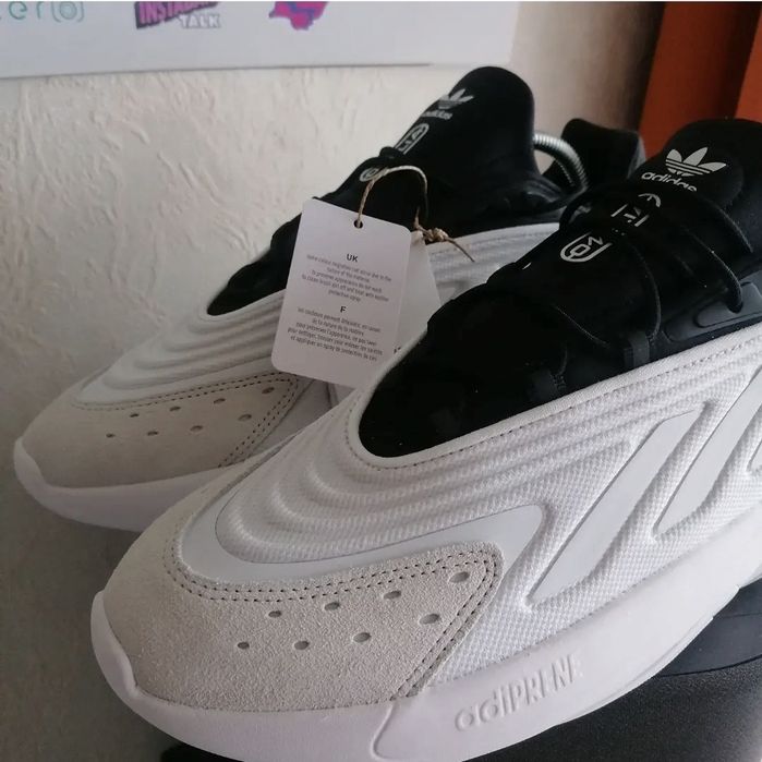 Adidas Ozelia 45 1/3
