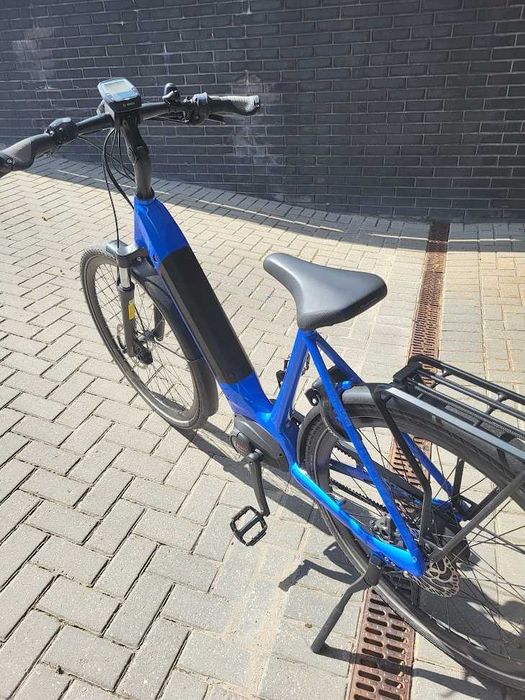 Rower elektryczny GAZELLE ULTIMATE  rama 53,przbieg  427km,PRAWIE NOWY