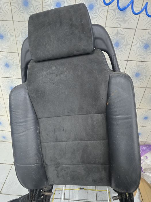 Banco Discovery TD5 cinzento