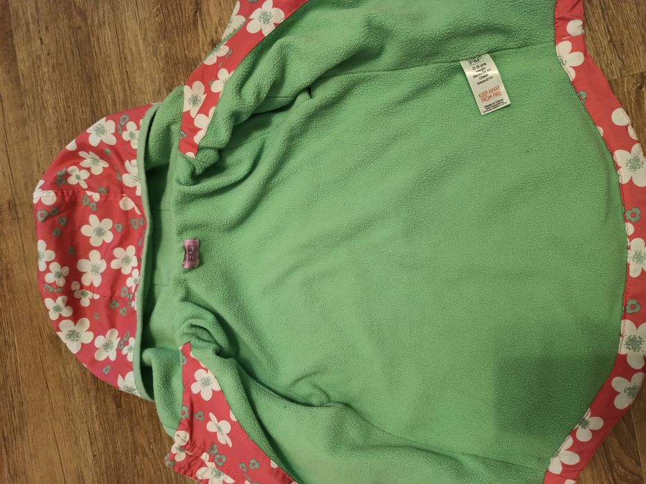Kurteczka wiosenna, różowa w kwiatki, 98