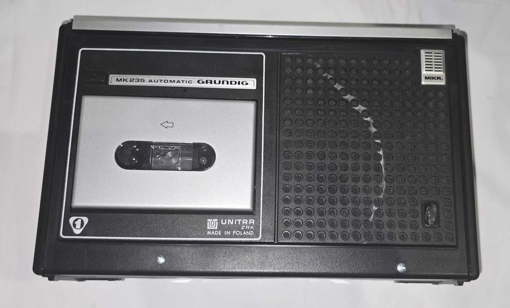 Magnetofon MK235 Grundig Unitra - uszkodzony