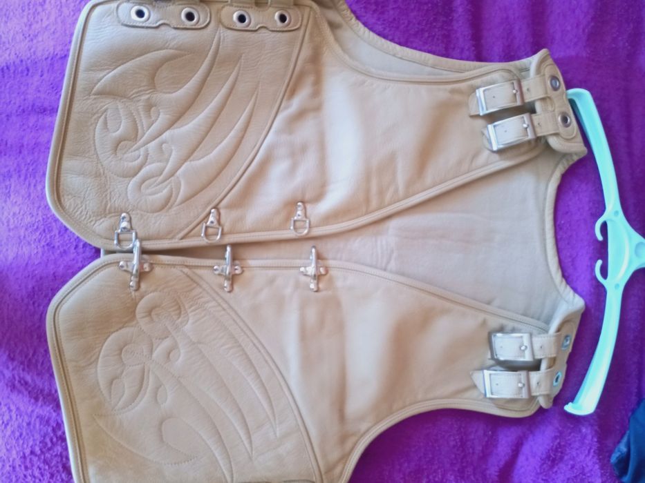 Продам мото жилет броня