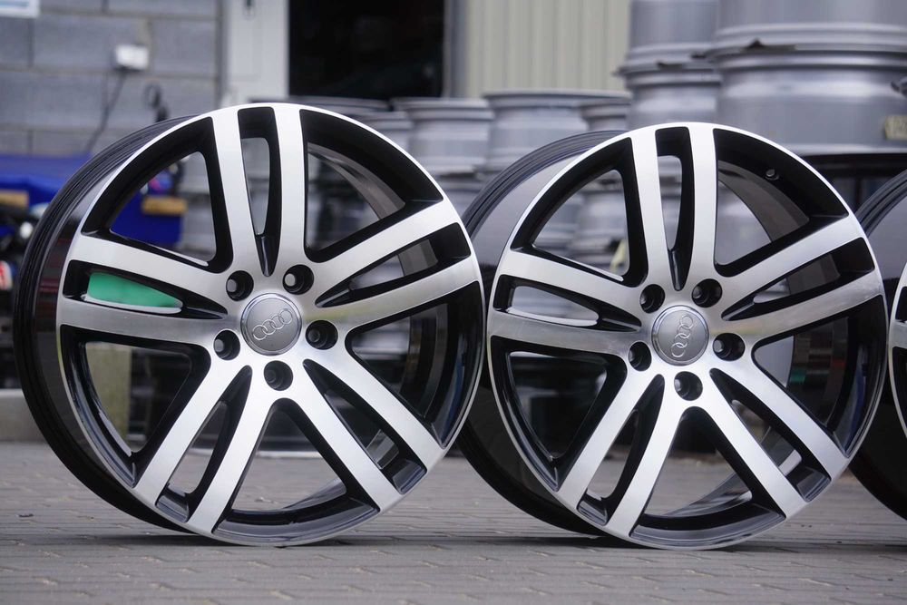 Alufelgi oryginał AUDI Q7 5x130 9Jx20 et60 cb71,6mm w czarnym lakierze, front cnc, oryginalne dekielki
