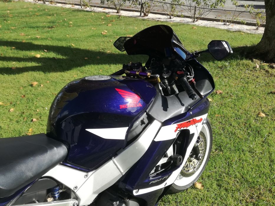 Honda CBR 900 RR 929 Fireblade