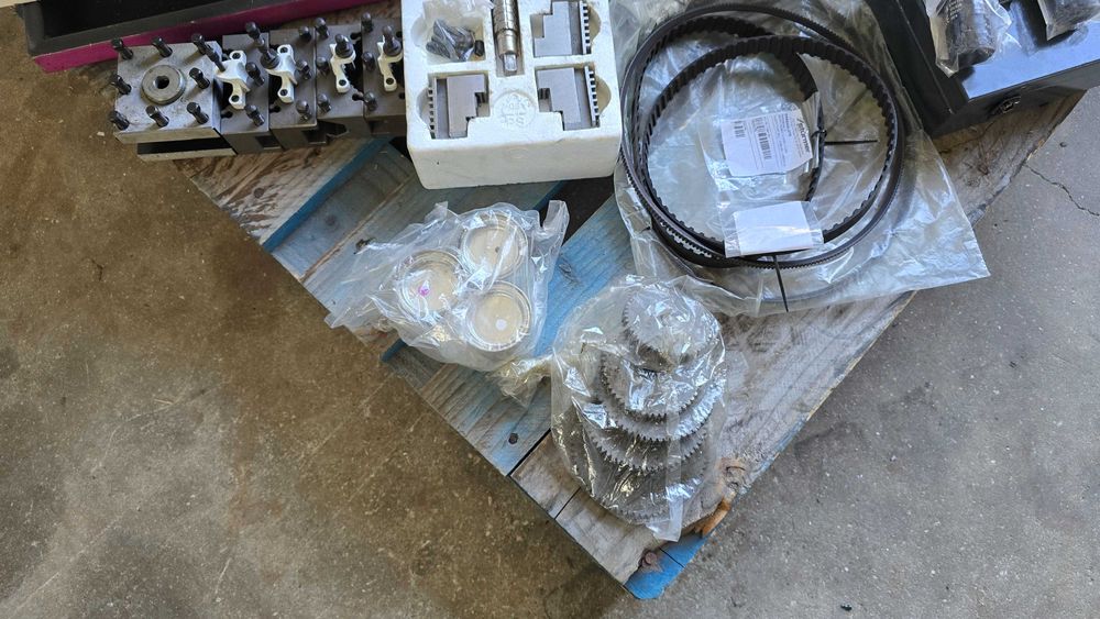 Torno Optimum TU 2807V Alimentação: 230V com Torreta Isofix – 2019