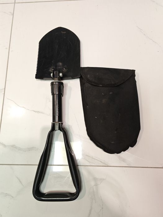 Лопата туристична складна