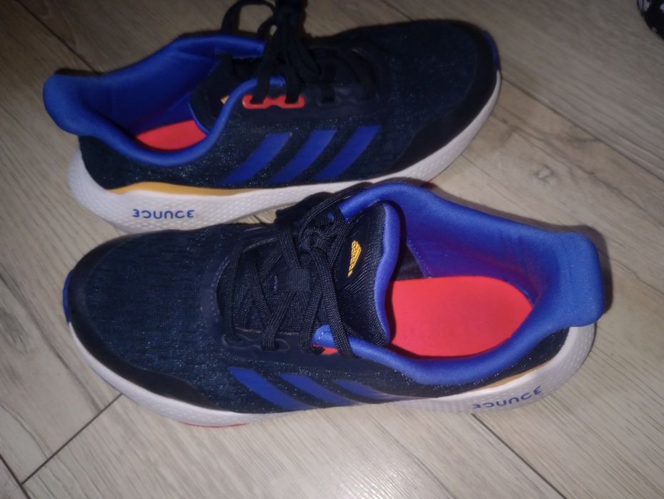 Buty adidas do biegania r.38⅔