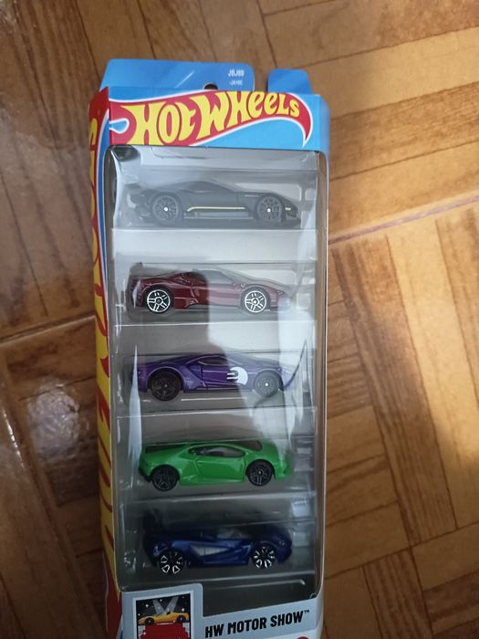 Conjunto carros hot whelles