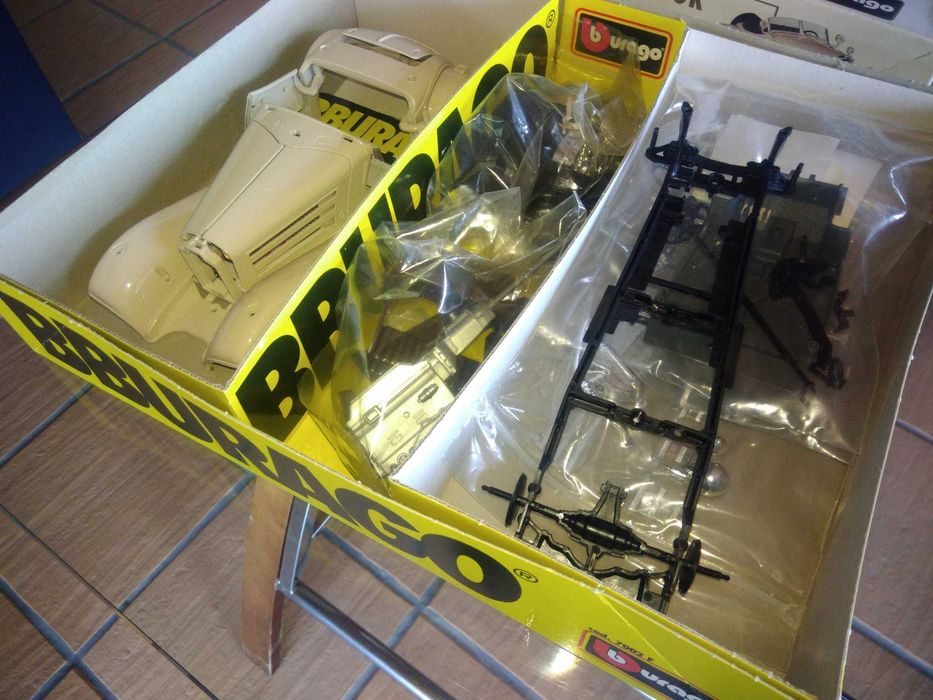 Kit Metal 1:20 BBURAGO - Mercedes 500K roadster