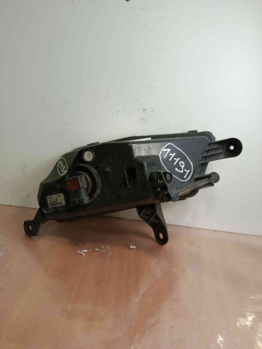 Farol nevoeiro frente esquerdo OPEL Astra K Sports Tourer