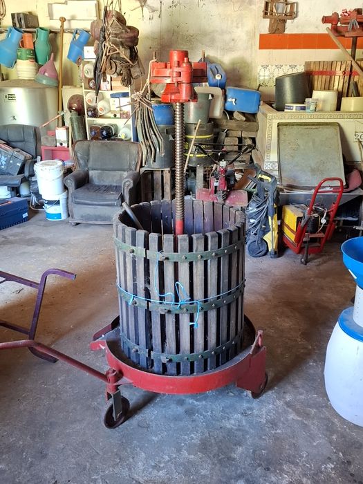 Largar de prensa e rodas