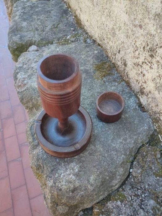 Conjunto de Cigarreira e Pilão em madeira africana