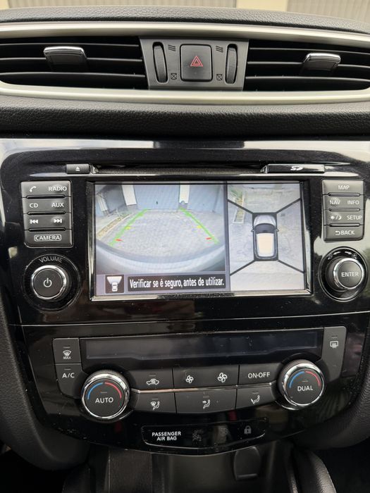 Nissan Qashqai 1.5 dCi Diesel 110 cv 2015 – Estado irrepreensível