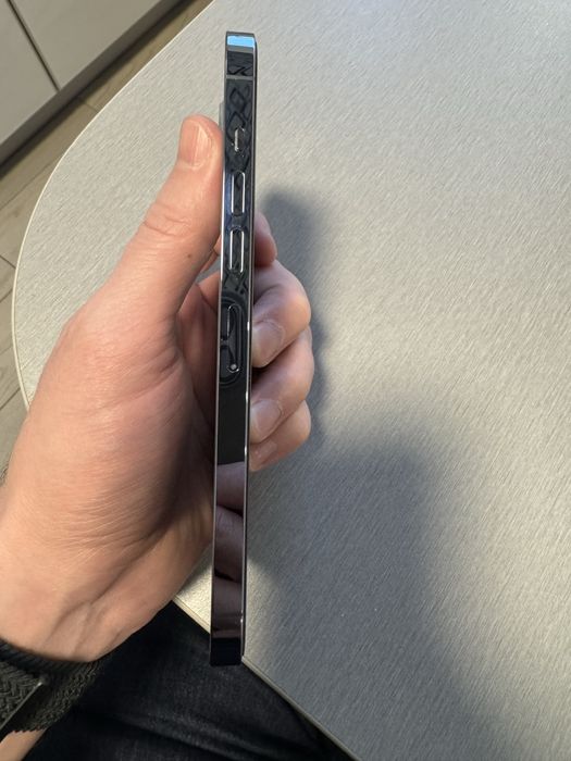 Продам iPhone 13 Pro Max 256GB Sierra Blue