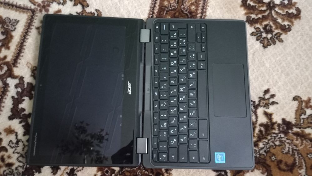 Ноутбук/ планшет Aser Chromebook