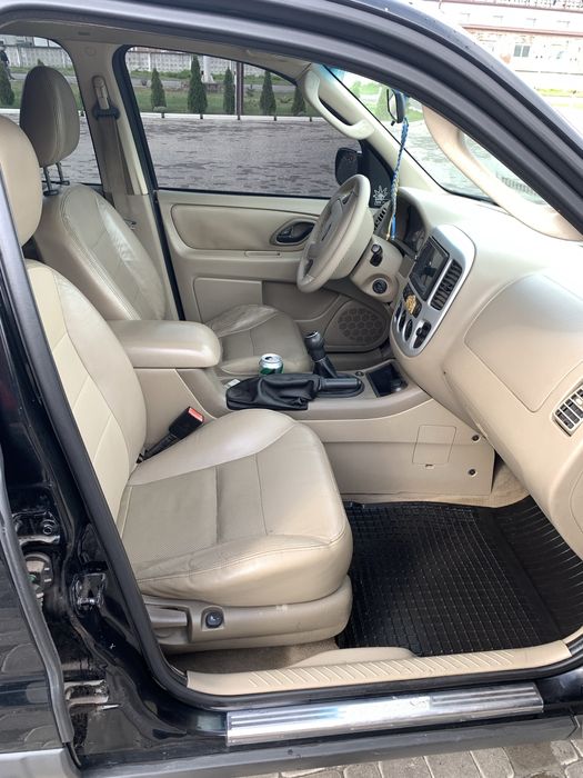 Продам обміняю Форд Маверік 2.3газ/бензин