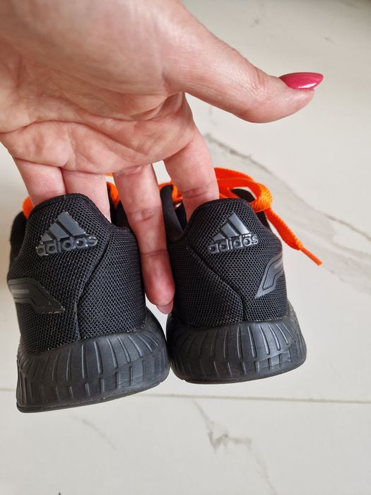 Buty unisex dziecięce marki adidas 31 nowe!
