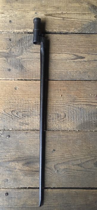 stary bagnet wojskowy