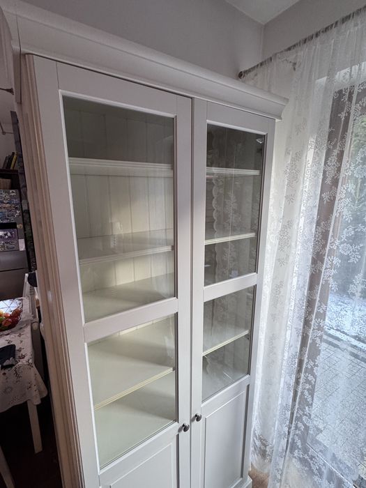 Witryna Ikea w dobrym stanie