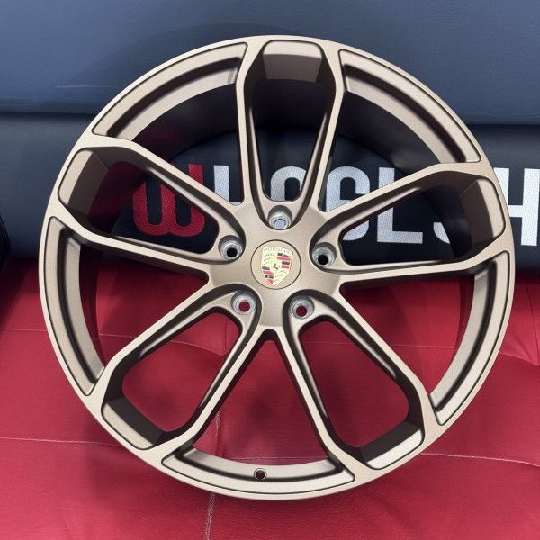 Диски Porsche Cayenne GTS coupe turbo R22 ковані