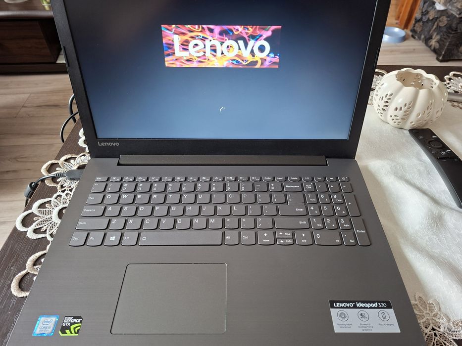Lenovo ideapad 330-15ICH