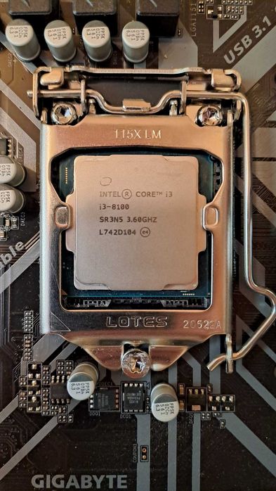 Bundle Intel Core i3-8100 / Board Gigabyte H310M H / 16GB DDR4 G.Skill TridentZ