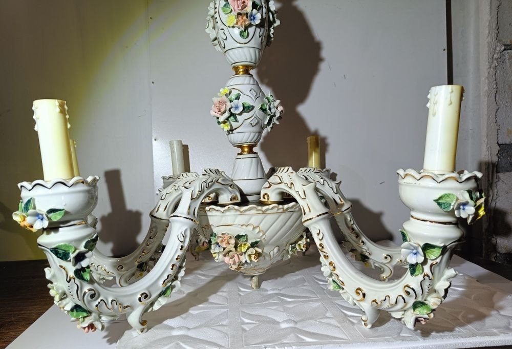 Luksusowy Żyrandol Capodimonte 6cio ramienny - Wloska porcelana 67cm