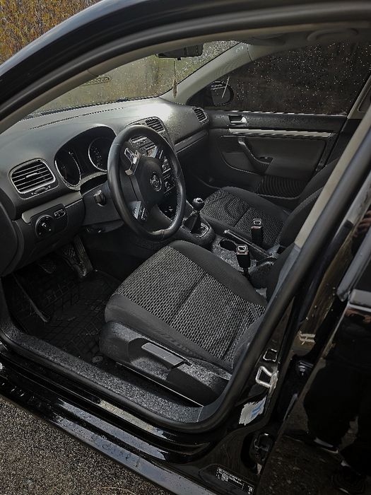 Volkswagen Golf 6 1.6 TDI