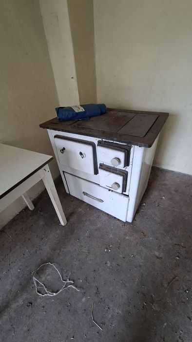 Piec kuchenny, koza PRL