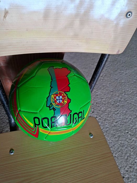 Bola de futebol nova