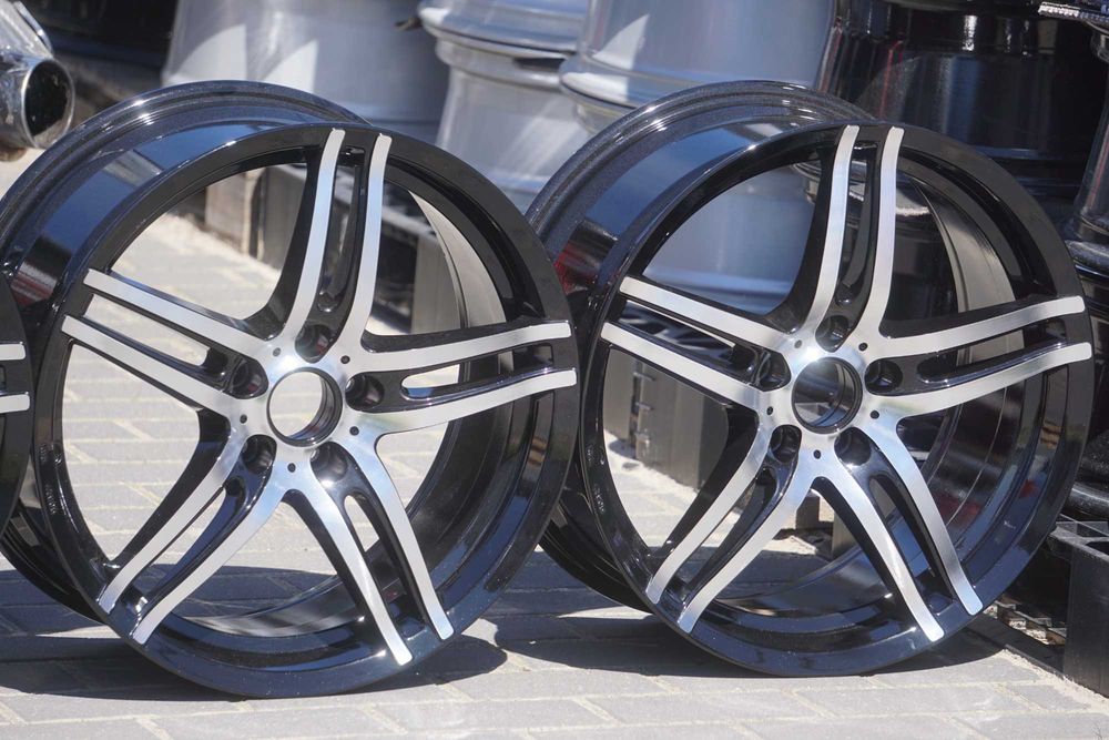 Alufelgi ADV 5x114,3 8Jx18 et35 cb72,6 w czarnym lakierze, front przetoczony cnc
