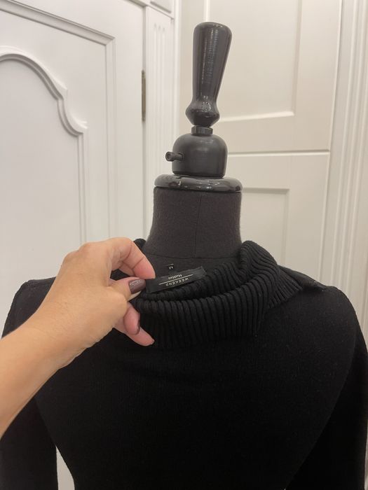 MAX MARA piękny sweter na zamek z golfem