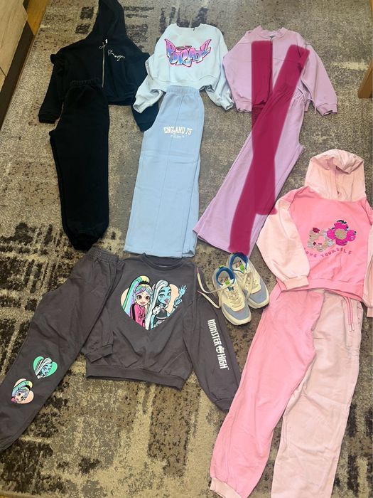 Куртка зимняя костюм 8-9 ботинки 22,5см