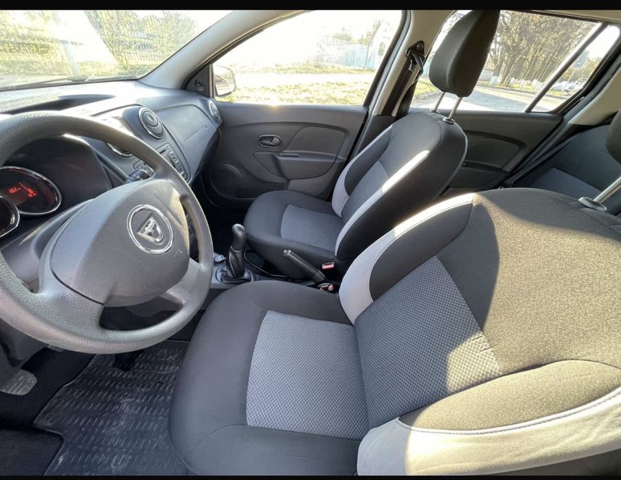 Продам недорого Dacia Logan MCV 2015 року