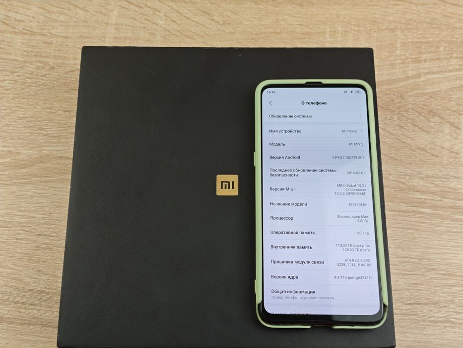 Продам Xiaomi Mi Mix 3 (6/128)