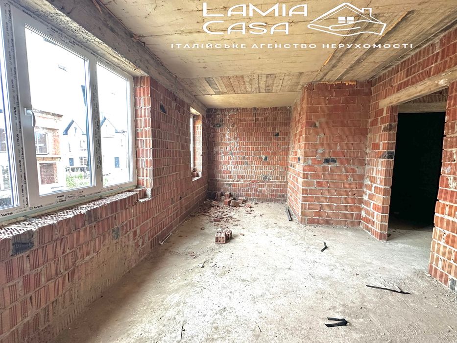 Продаж таунхауса , початок Годилова . 2 хв від Майдану