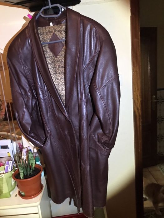 Casaco em pele genuína de senhora  XL em bom estado