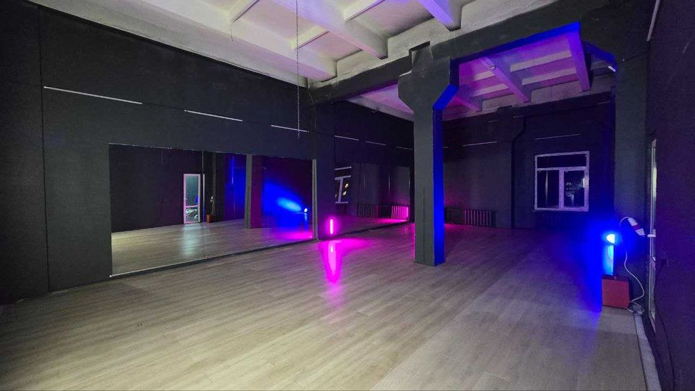 90 м Оренда залу для танців, майстер класів, фітнесу метро Мінська