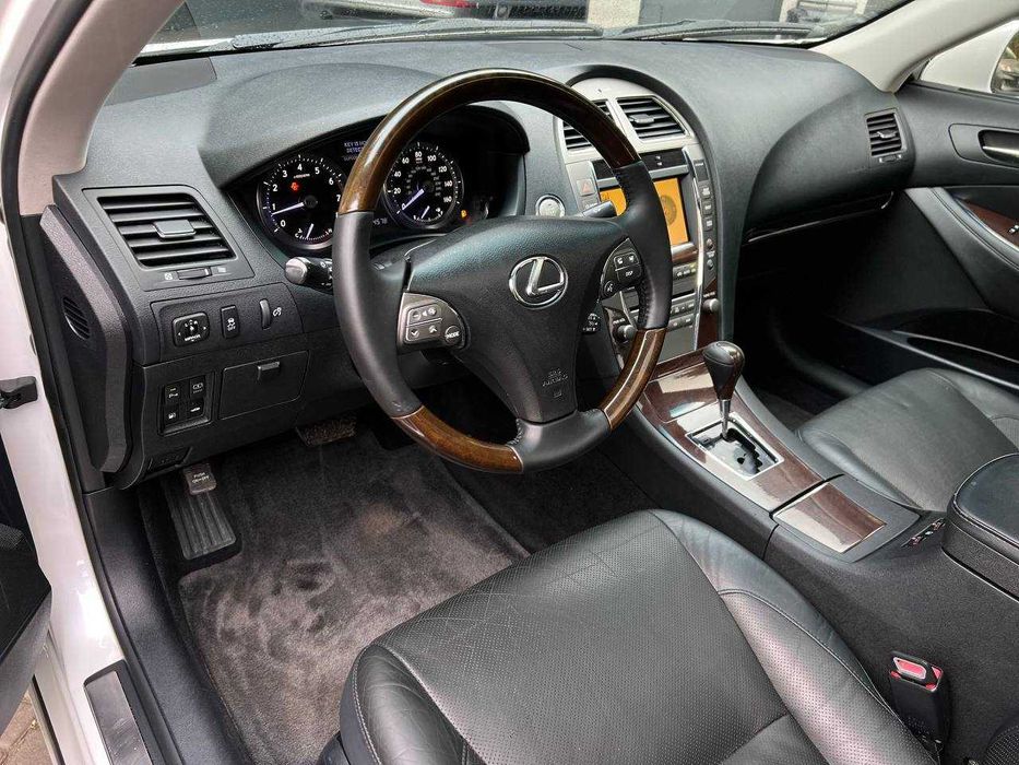 Lexus ES Luxury 2012