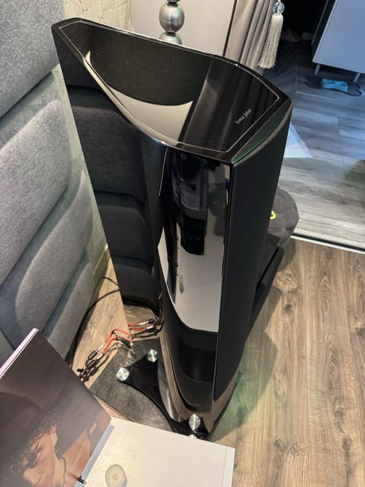 Sonus Faber venere 2.5 super stan , super dźwięk.