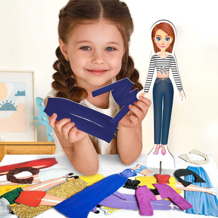 Гра магнітна настільна одягалка "Fashion story" Magdum ML4032-08 EN