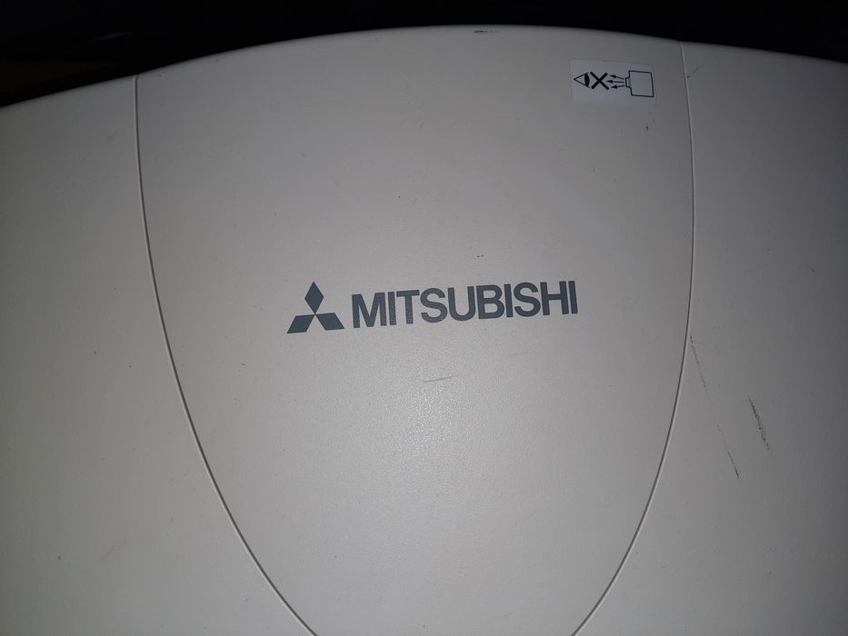 Projektor Mitsubishi