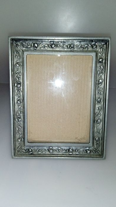 Moldura em Estanho Puro 95