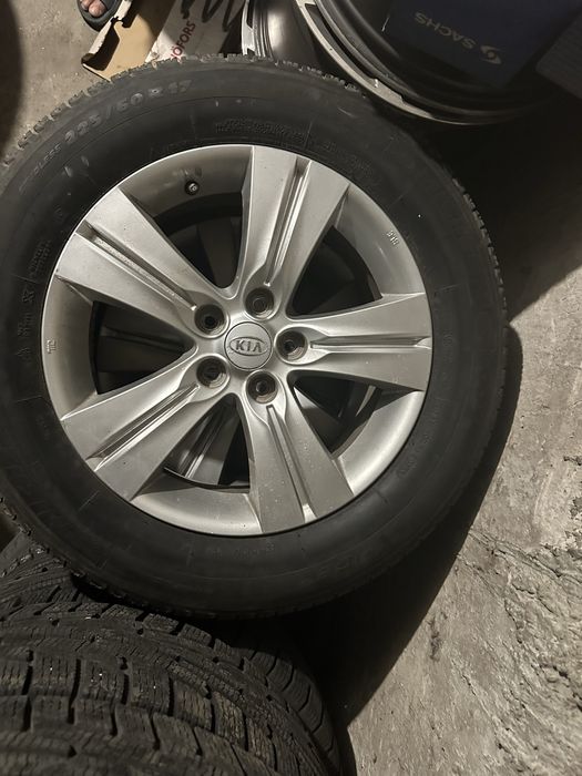 Michelin X ice 225/60/17
